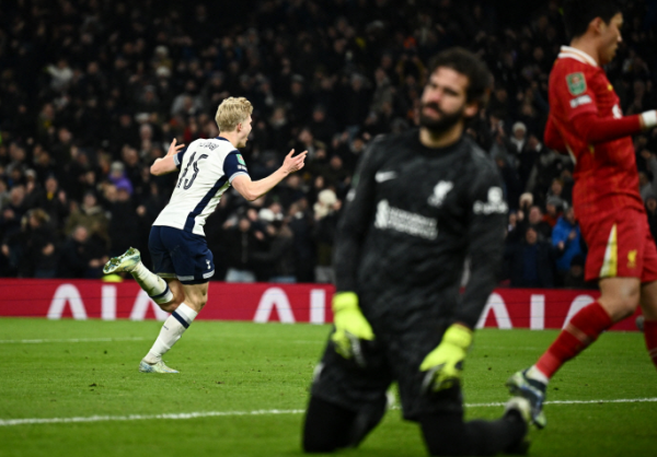 손흥민 결승행 눈앞! 토트넘, 리버풀 1-0 제압