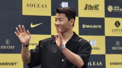 울버햄튼 황희찬, 2년 연속 풋볼 페스티벌 개최