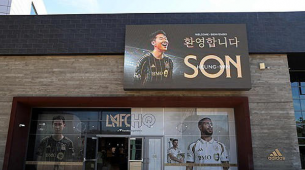 손흥민이 미국프로축구 메이저리그사커(MLS)에 진출하자마자 엄청난 유니폼 판매량을 기록