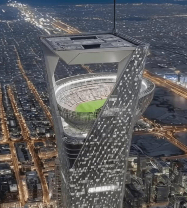 350m 상공에 들어서는 축구장...