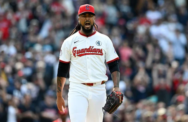 '대충격' 특급 마무리 클라세, 스포츠 도박 혐의 체포···고의로 구속저하 NBA 이어 '도박 게이트' 확대