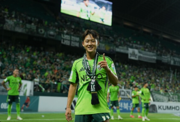 전북 현대  이승우가 '2025시즌 국내 선수 최고연봉