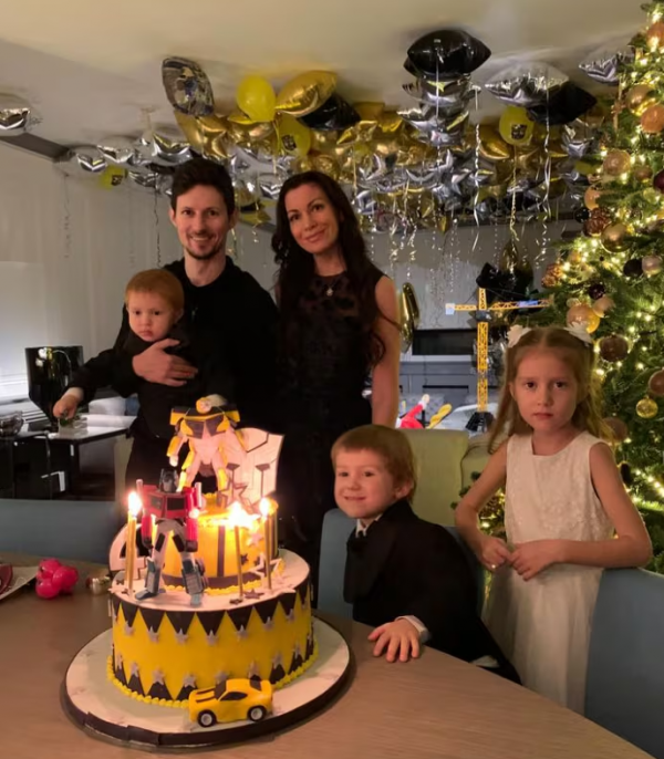 텔레그램 설립자 파벨 두로프(41)는 자녀가 100명 이상, 정자기증 후 상속약속