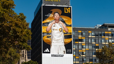 입단 반년 만에 LA 벽화 주인공…손흥민, 런던 이어 코리아타운도 장식