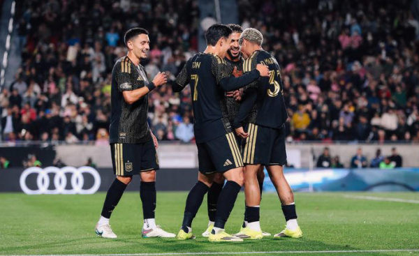 흥부 듀오 폭발…손흥민, 알라후엘렌세전 부앙가 동점골 어시스트