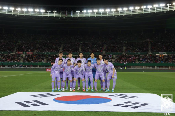 대한민국 축구 국가대표팀이 2026 국제축구연맹(FIFA) 북중미 파워랭킹에서 48개국 가운데 16번째