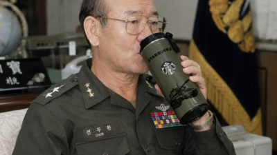 공무원노조도 동참…스타벅스 불매 공직사회 전반 확산