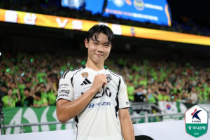 전북 18세 김예건, 데뷔골로 K리그 '이달의 골' 최연소 수상