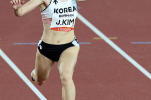 한국 육상 여신 너무 예쁘다, 나고야 트랙에 등장한 김주하에 환호