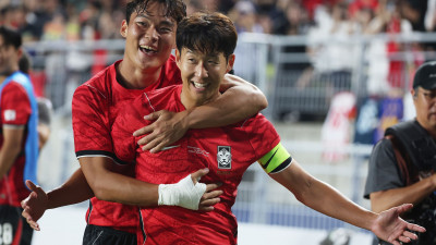 '캡틴' 손흥민 A매치 57호골 작렬, 모레노호 데뷔전 3-0 완승