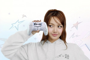 블랙핑크 리사가 디자인한 한정판 PS5 컨트롤러 나온다